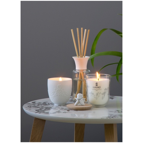 Aroma Diffuser. Tropical Blossoms Scent 6