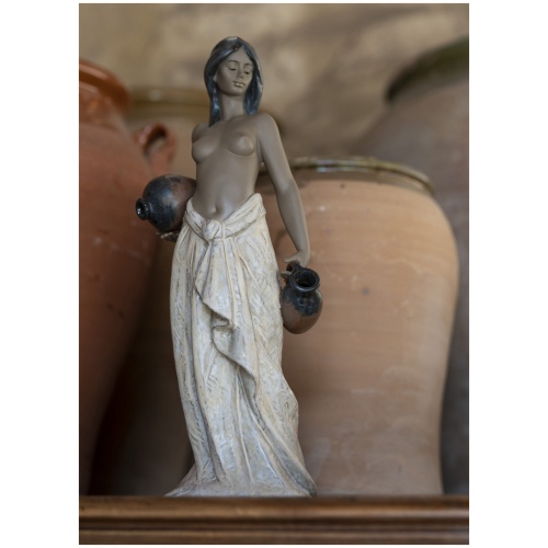 Water Girl Figurine 8