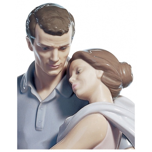 You’re Everything to Me Couple Figurine 7