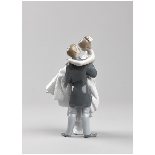 The Happiest Day Couple Figurine Type 356 8