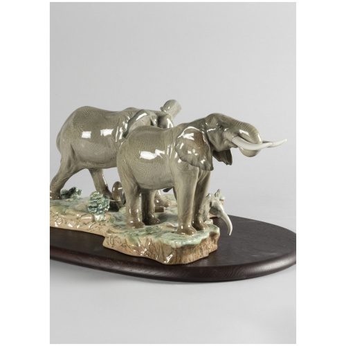 A Stop Along The Way Elephants Sculpture 7