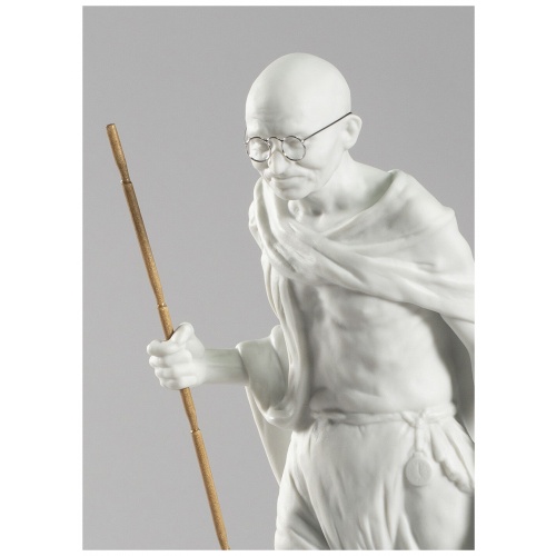 Mahatma Gandhi Figurine. White 6