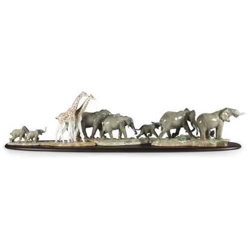 African Savannah Wild Animals Sculpture 6