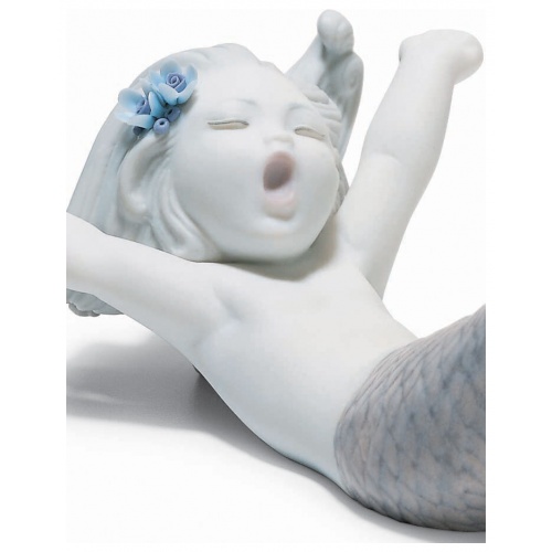 Waking up at Sea Mermaid Figurine 5