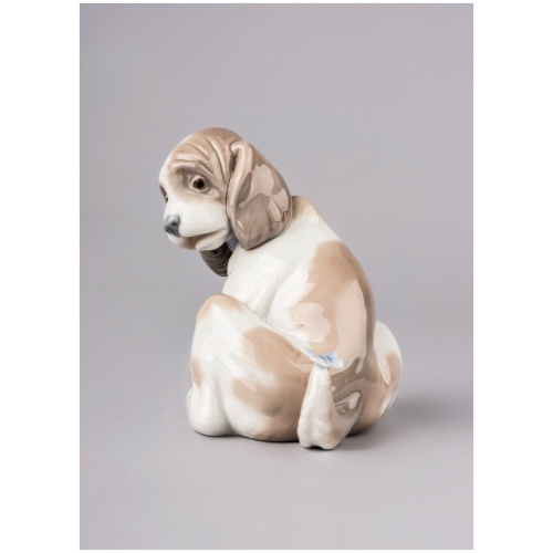 Gentle Surprise Dog Figurine 6