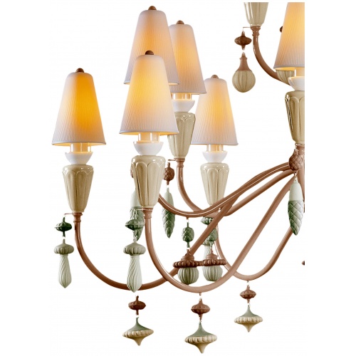 Ivy and Seed 32 Lights Chandelier. Large Model. Spices (CE/UK) 8