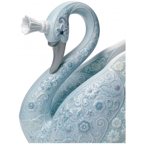 The Swan Princess Figurine 5