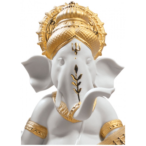 Veena Ganesha Figurine. Golden Lustre 5