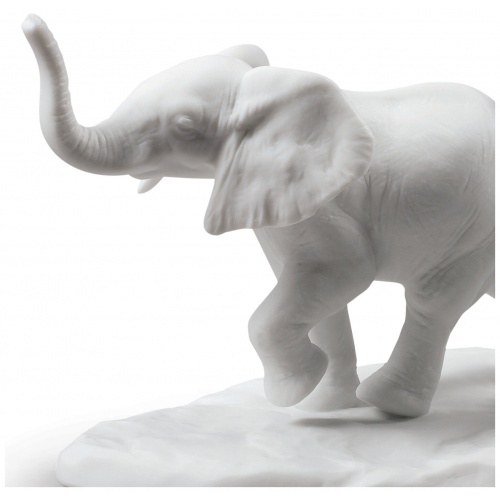 Following The Path Elephants Sculpture. White 6