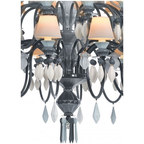 Belle de Nuit 40 Lights Chandelier. Black (CE/UK) 8