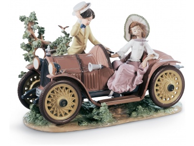 Young Couple with Car Sculpture. Limited Edition