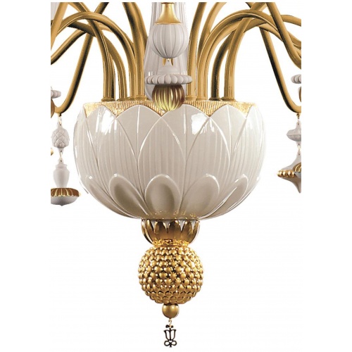 Ivy and Seed 16 Lights Chandelier. Medium Flat Model. Golden Luster (CE/UK) 7