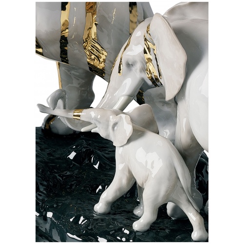 Celebration Elephants on Black Rock Figurine 5