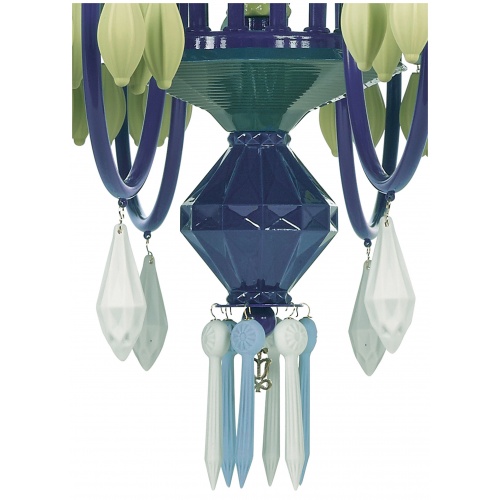 Belle de Nuit 40 Lights Chandelier. Green (CE/UK) 8