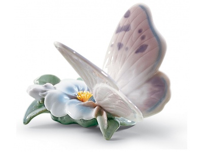 Refreshing Pause Butterfly Figurine