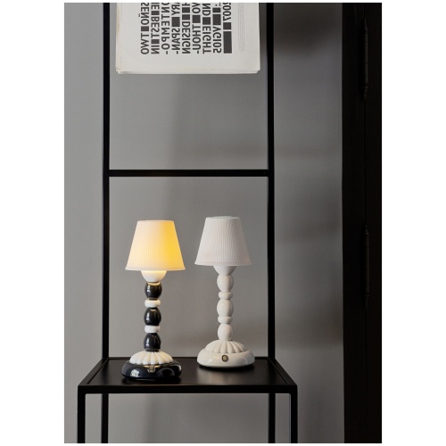 Palm Firefly Table Lamp. Black and White 9