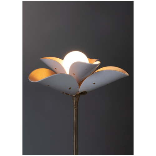 Blossom Floor Lamp. White and Golden Luster. (UK) 6