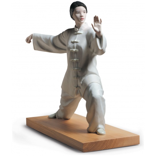 Tai Chi Woman Figurine 5