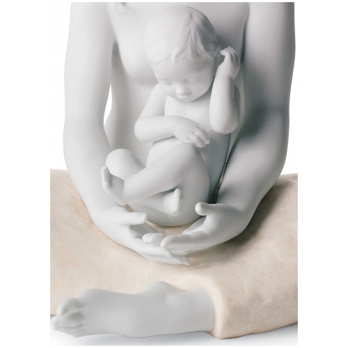 The Mother Figurine 8