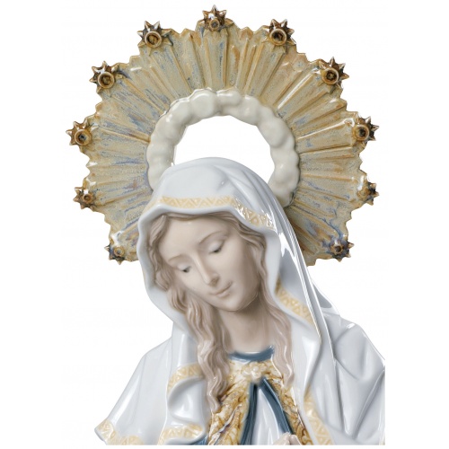 Our Lady of Divine Providence Figurine 6