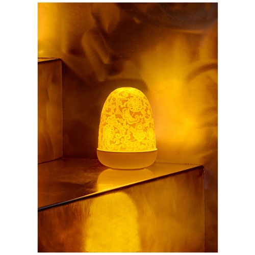 Lace Dome Table Lamp 7