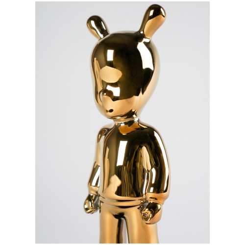 The Golden Guest Figurine. Small Model. 6