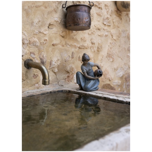 Young Water Woman Figurine 8