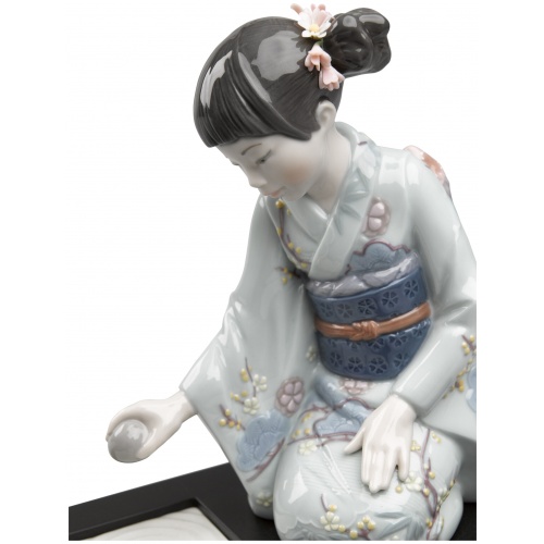 Japanese Garden Children Figurine 5