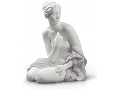 Sitting Bather Woman Figurine