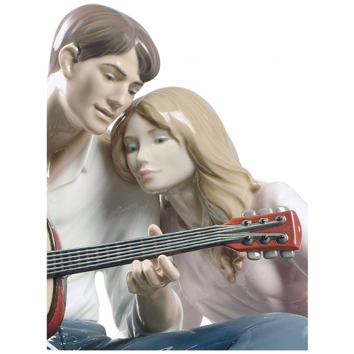 Our Song Couple Figurine 7