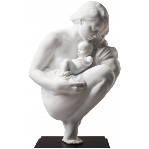 Love’s Bond Mother Figurine 6