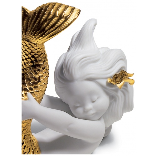 Playing at Sea Mermaid Figurine. Golden Lustre 6