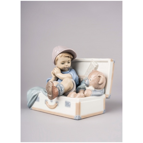 My Favourite Place Boy Figurine 10