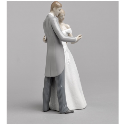 Together Forever Couple Figurine 7