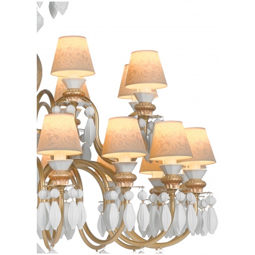 Belle de Nuit 24 Lights Chandelier. Golden Luster (CE/UK) 5