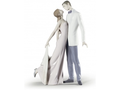 Happy Anniversary Couple Figurine