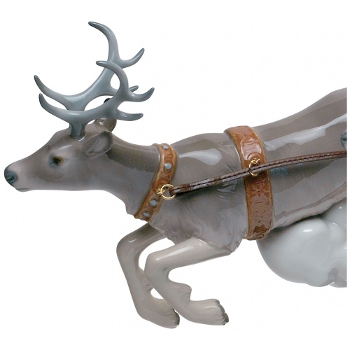 Santa’s Midnight Ride Sleigh Figurine. Limited Edition 8