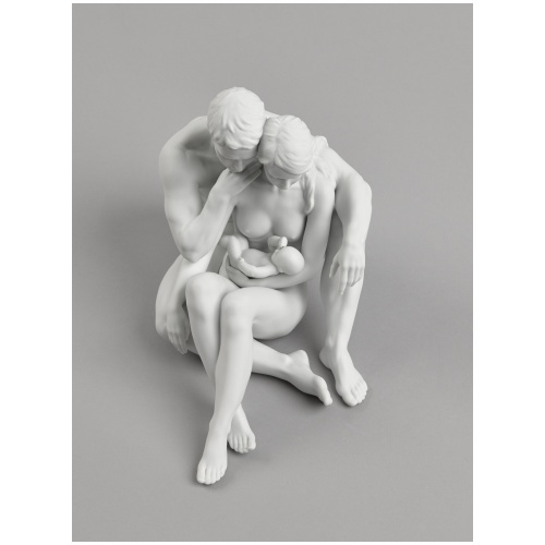 The Essence of Life Family Figurine 9