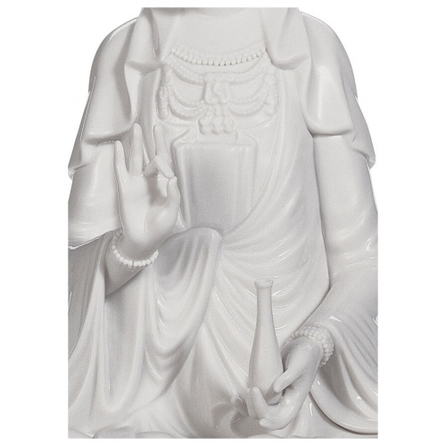 Kwan Yin Figurine 7