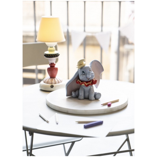 Dumbo Figurine 8