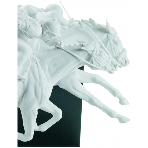 Horse Race Figurine. Limited Edition 5