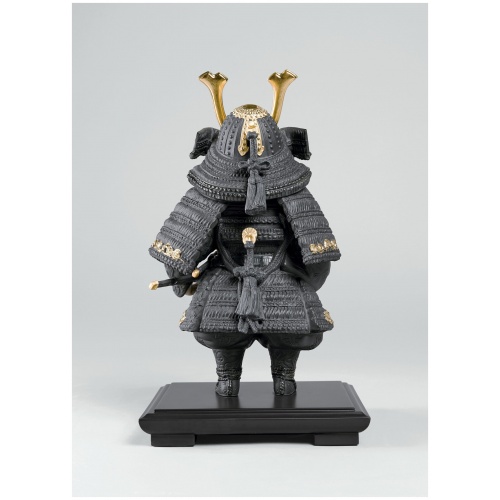 Warrior Boy Figurine. Golden luster 7