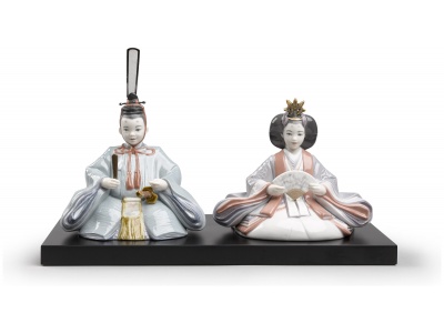 Hinamatsuri Dolls Figurine