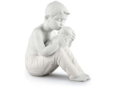 Welcome home Children Figurine