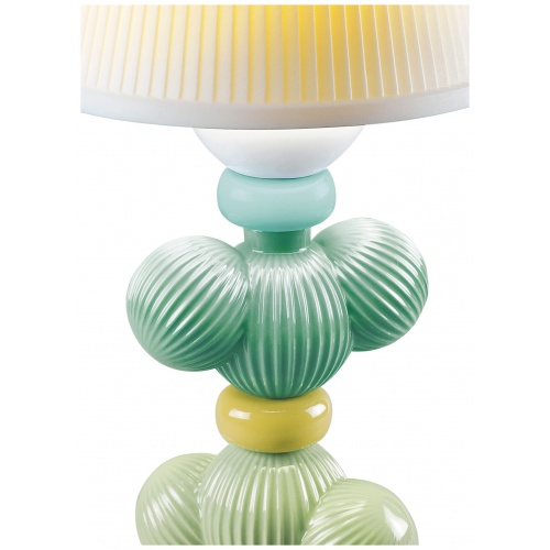 Cactus Firefly Table Lamp. Green 5