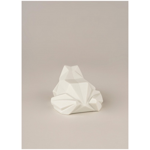 Frog Figurine. Matte White 7