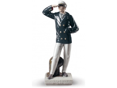 Searching New Horizons Sailor Figurine